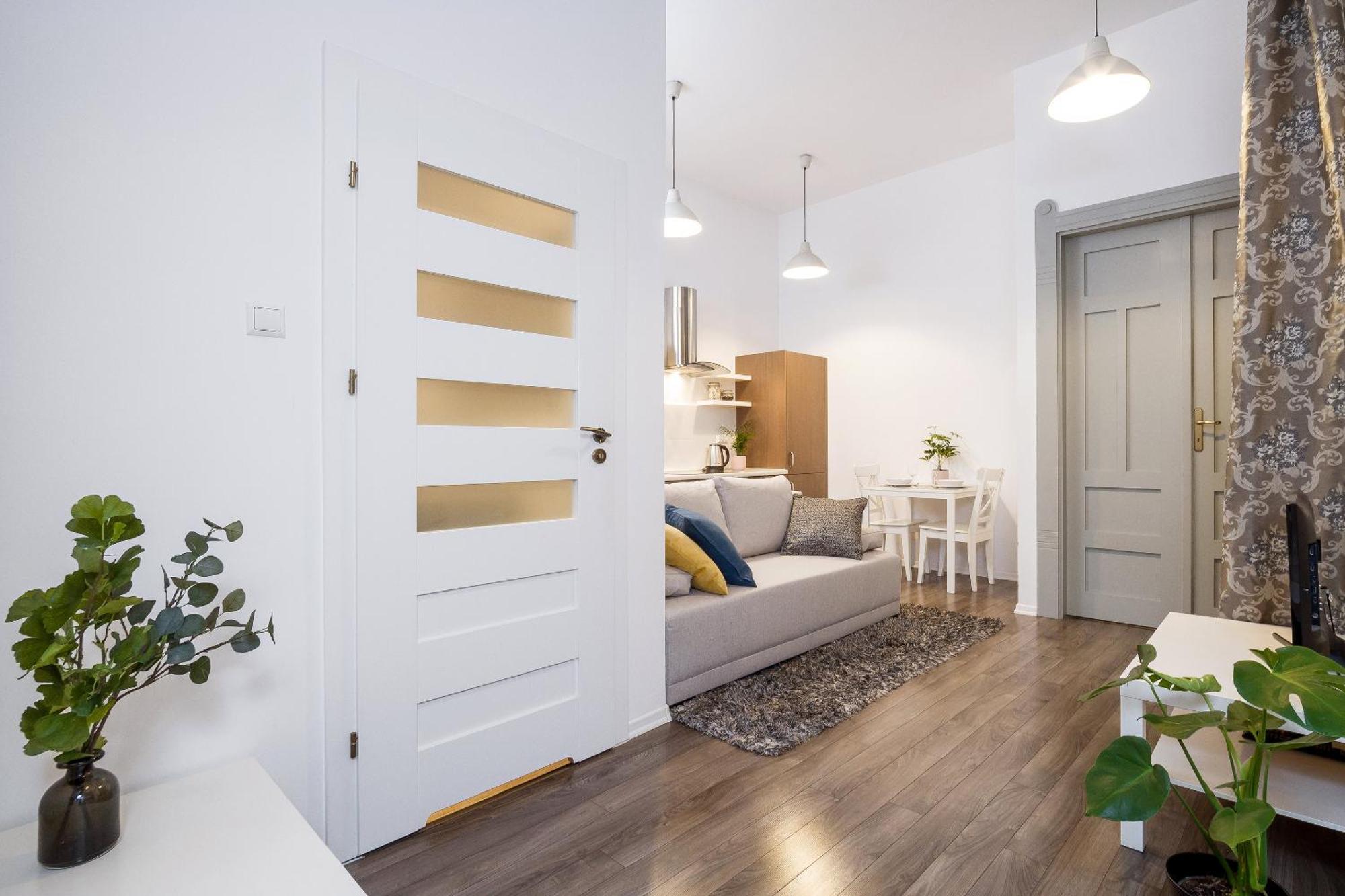Апартаменти Main Station - 8 Rakowicka Street Краків Екстер'єр фото